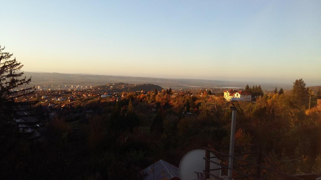 מלון פץ' Welcome Vendeghaz מראה חיצוני תמונה